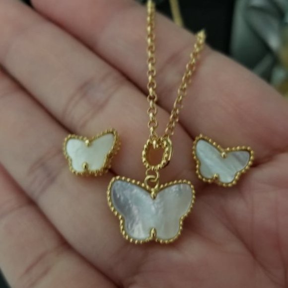 Set of earring and necklace with pendant - Picture 6 of 10